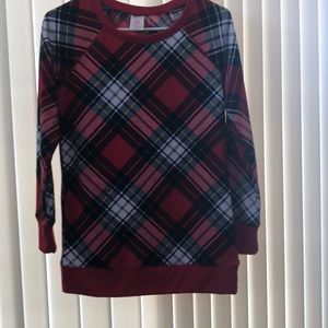 Juniors long sleeve shirt